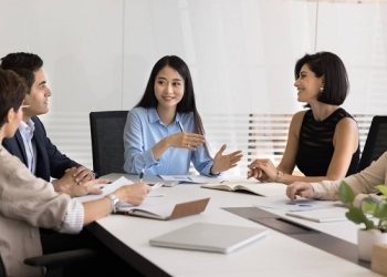 Đầu tư cho lớp lãnh đạo kế cận trong chiến lược quốc tế hóa