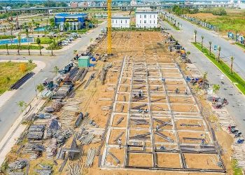 Nâng đặt cọc đấu giá đất lên 20%: Siết đầu cơ, giảm sốt đất ảo