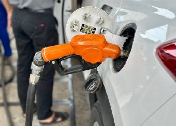 Thương nhân sẽ được tự quyết giá bán lẻ xăng dầu